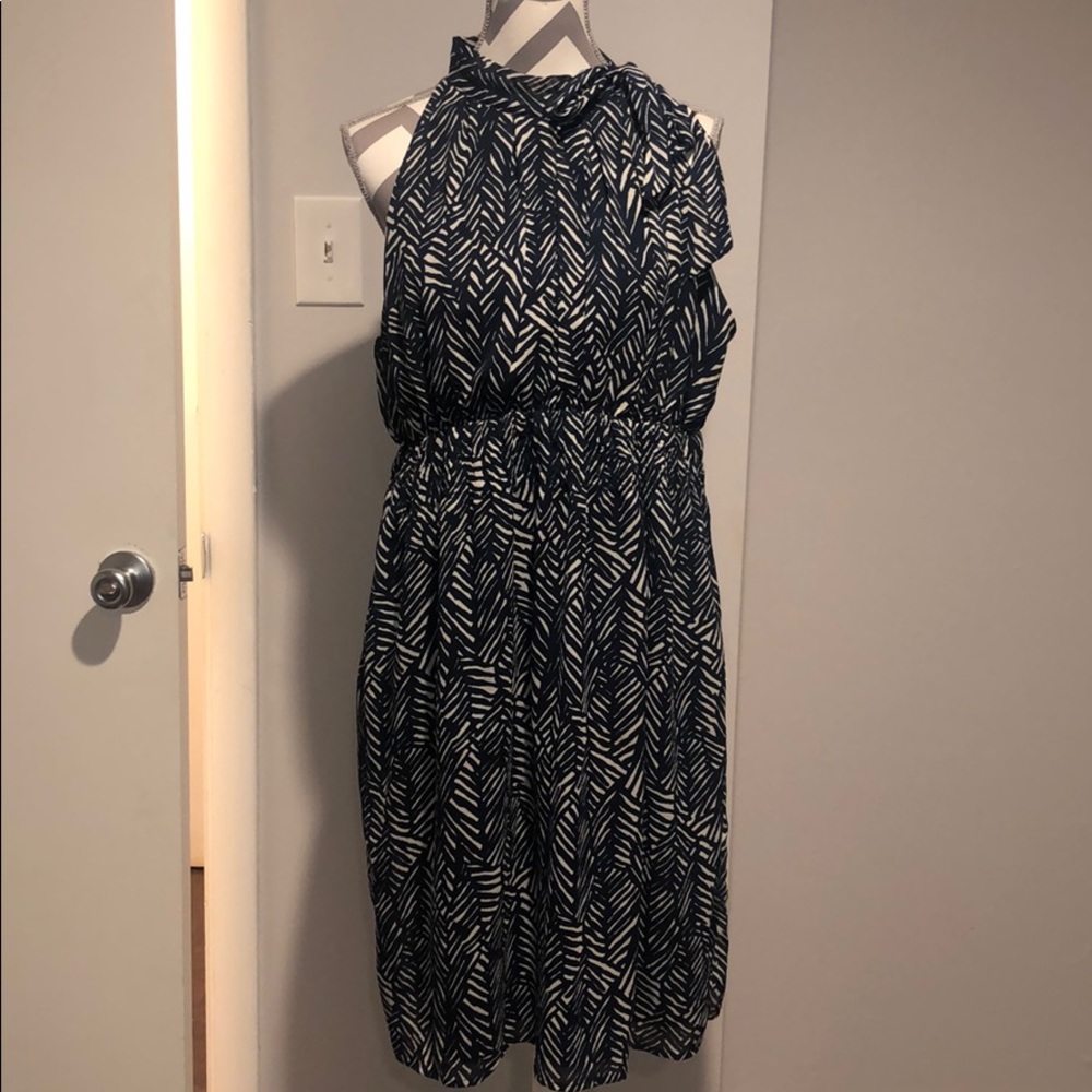 Navy cream neck tie dress